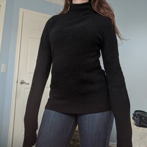 Sempre black turtleneck sweater